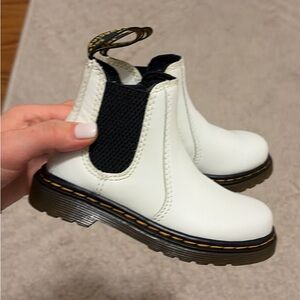 Dr. Martens White Kids Boots Toddler Chelsea Boots